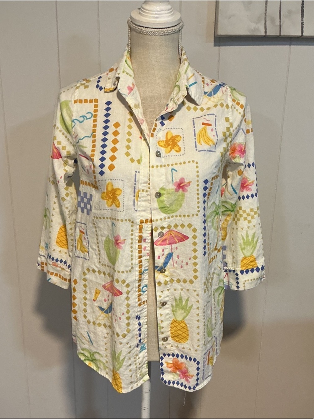 Calypso St. Barth White Tropical Print Button-Up Blouse